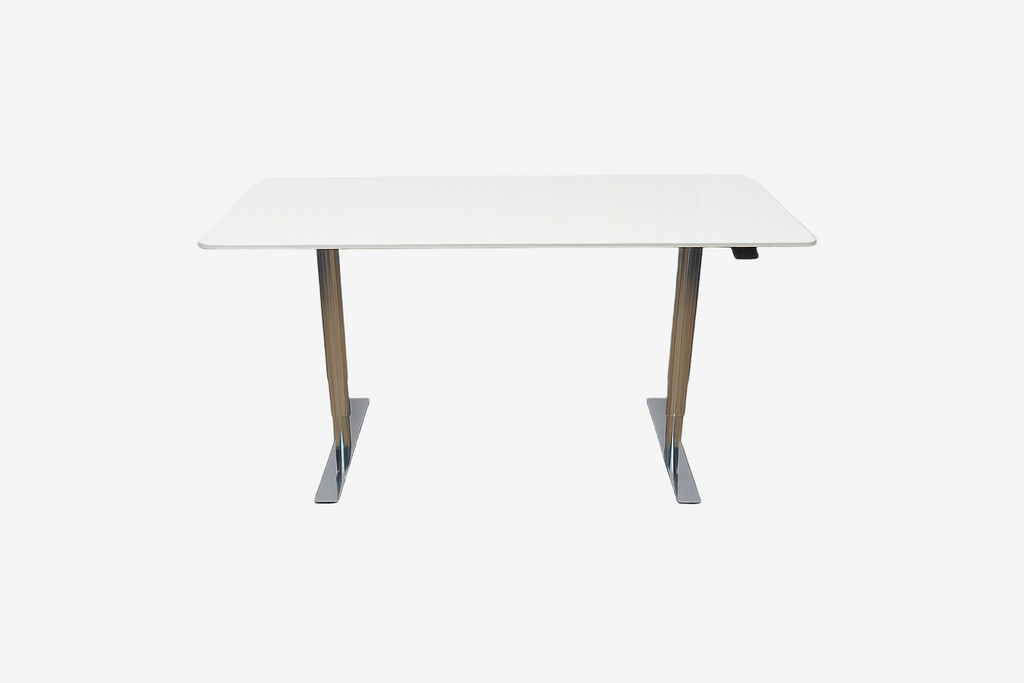 Minimalistisk dansk højdejusterbart bord i elfenbenshvid med runde hjørner og sidevisning